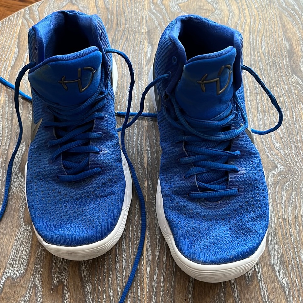 Nike Hyper Dunk blue basketball shoes high top ankle support on the court Size 8